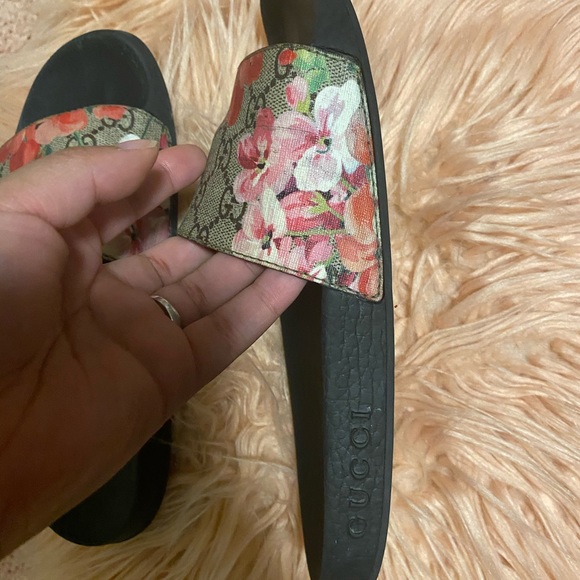 Gucci slides - Picture 4 of 4